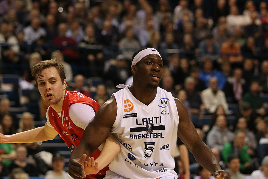 15.4.2019 - (Lahti Basketball-Bisons)