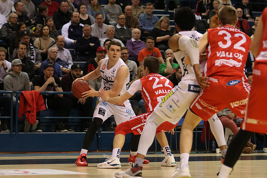 15.4.2019 - (Lahti Basketball-Bisons)