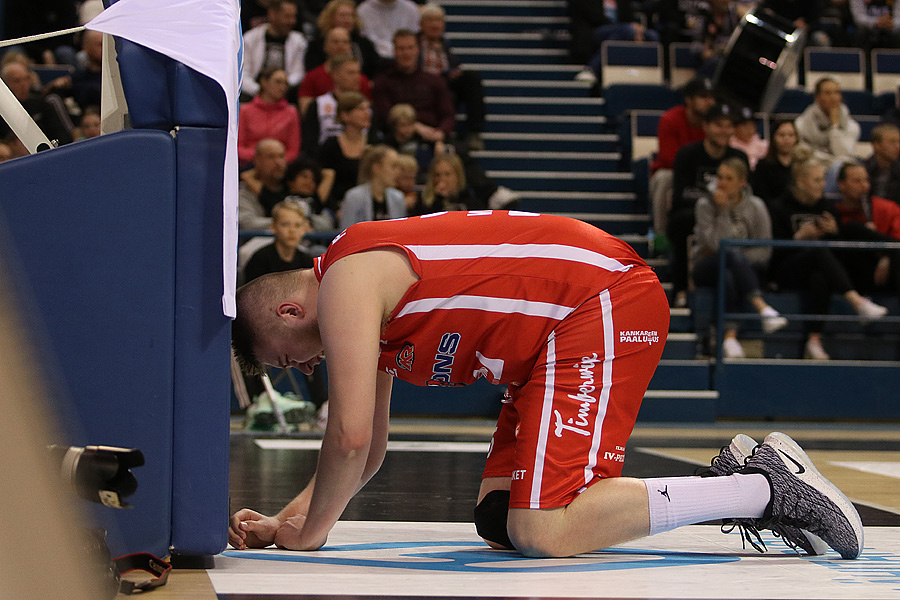 15.4.2019 - (Lahti Basketball-Bisons)