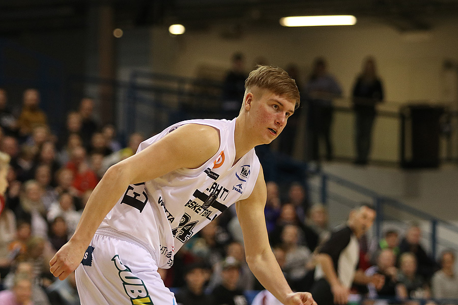 15.4.2019 - (Lahti Basketball-Bisons)