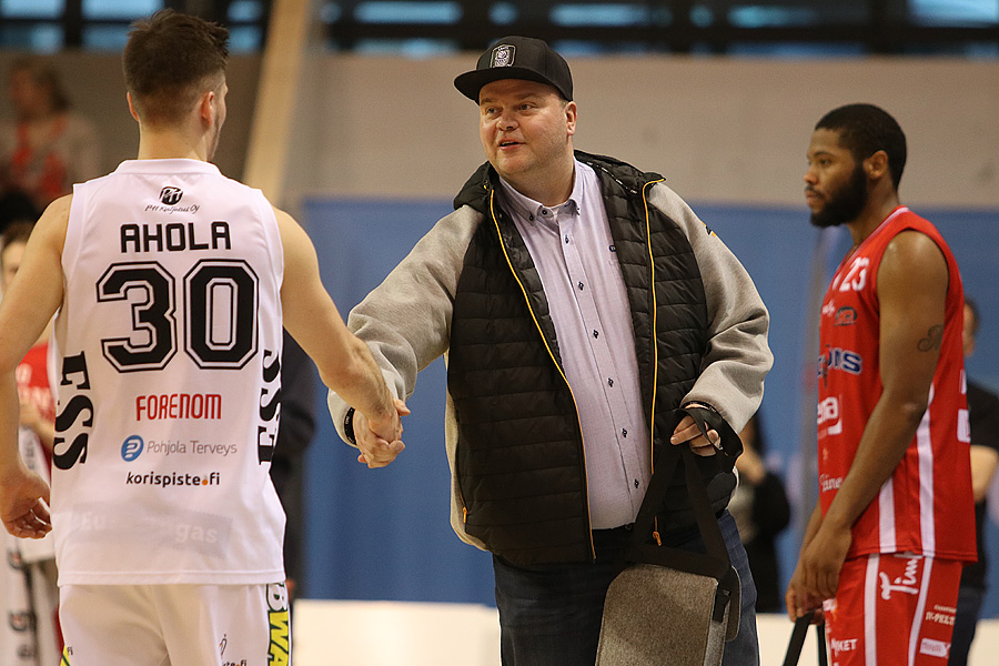 15.4.2019 - (Lahti Basketball-Bisons)