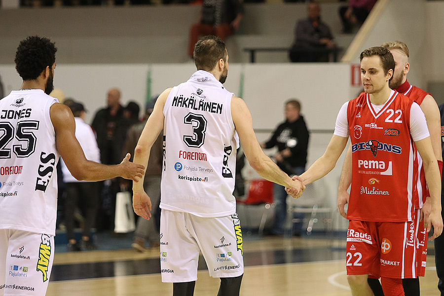 15.4.2019 - (Lahti Basketball-Bisons)