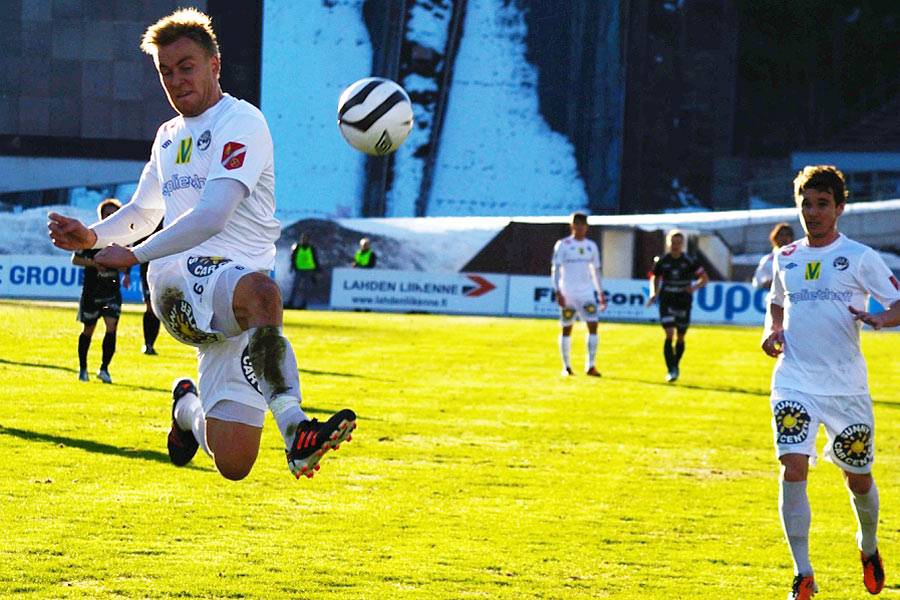 15.4.2012 - (FC Lahti-Haka)