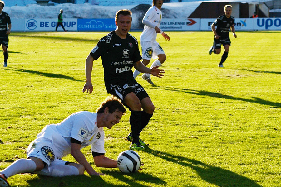 15.4.2012 - (FC Lahti-Haka)