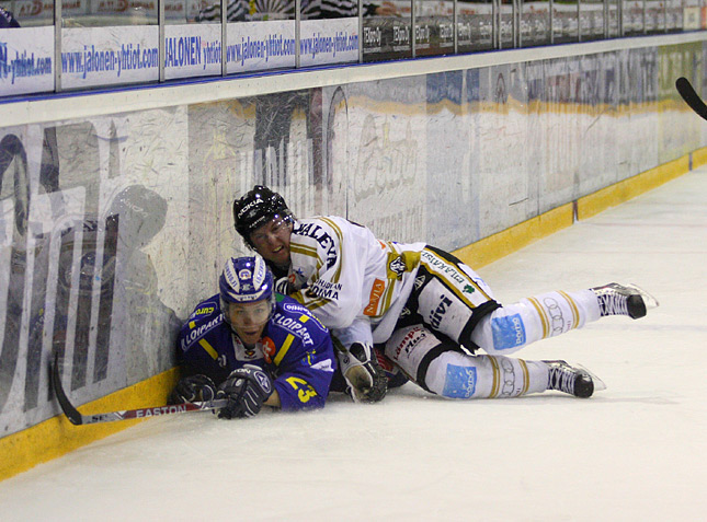 4.11.2010 - (Lukko-Kärpät)