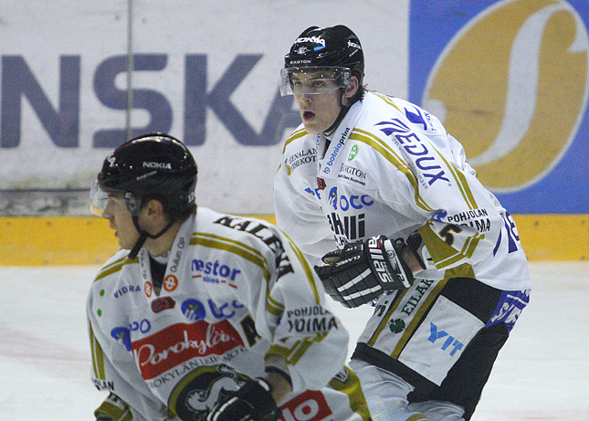 30.11.2010 - (Ässät-Kärpät)