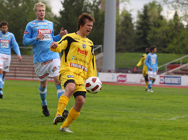 15.5.2011 - (FC PoPa-AC Oulu)