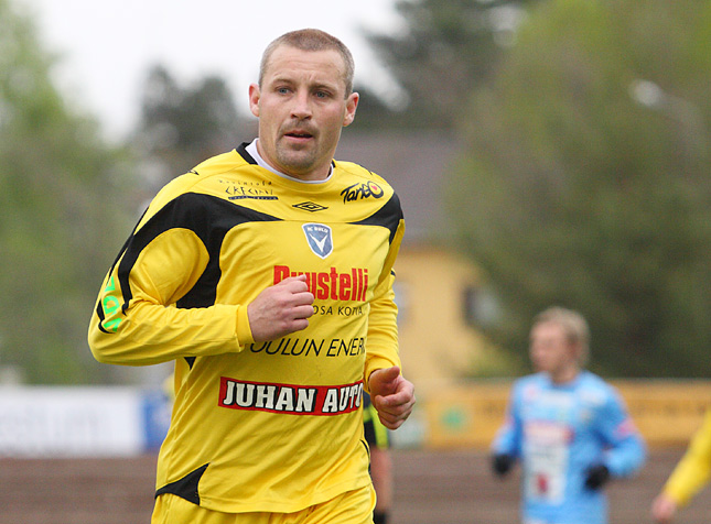 15.5.2011 - (FC PoPa-AC Oulu)