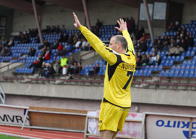 15.5.2011 - (FC PoPa-AC Oulu)