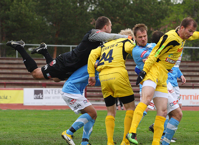 15.5.2011 - (FC PoPa-AC Oulu)