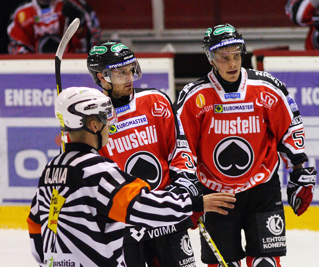 5.12.2009 - (Ässät-Ilves)