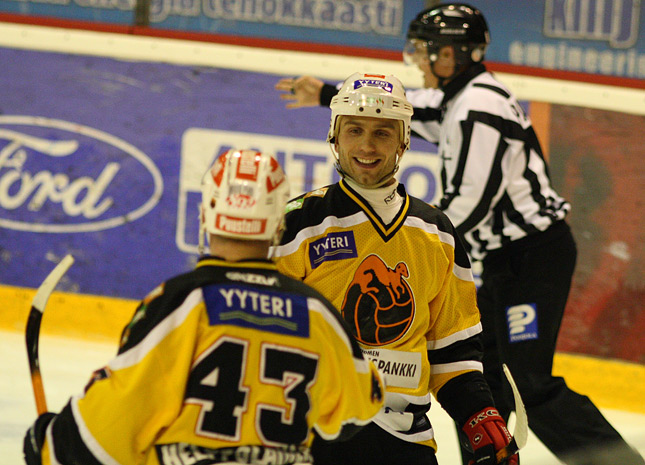 12.1.2010 - (Kärpät-UKP)