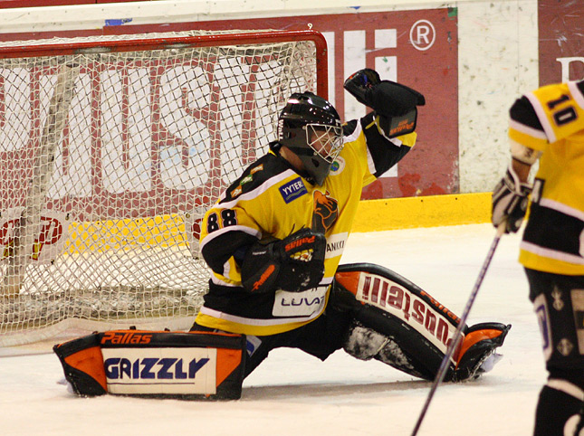 12.1.2010 - (Kärpät-UKP)