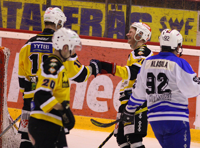 7.2.2010 - (Kärpät-Pallo&Boys)