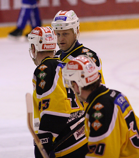 7.2.2010 - (Kärpät-Pallo&Boys)