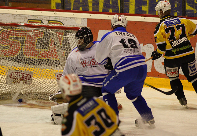 13.2.2010 - (Kärpät-Pallo&Boys)