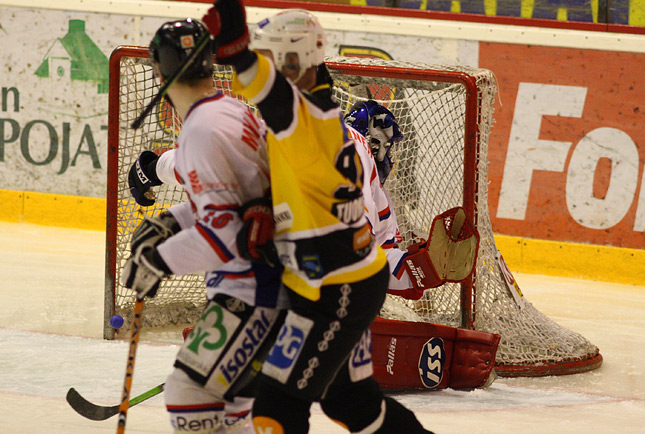 20.2.2010 - (Kärpät-UKP)