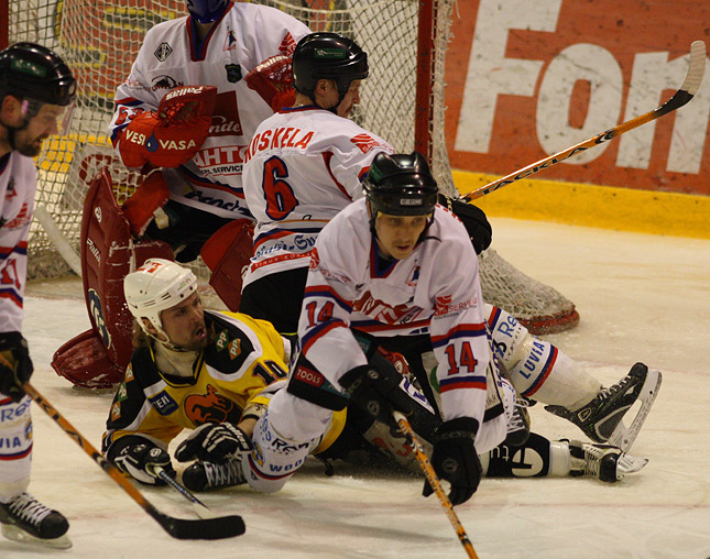 20.2.2010 - (Kärpät-UKP)