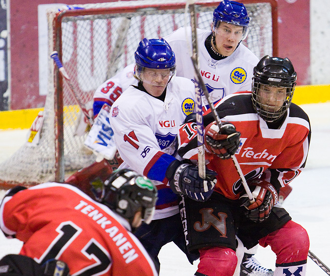 8.3.2010 - (Ässät A-HIFK A)