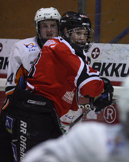 12.3.2010 - (Ässät B-HPK B)