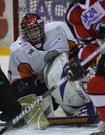 12.3.2010 - (Ässät B-HPK B)