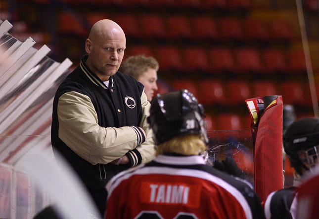 6.3.2010 - (Ässät B-TPS B)