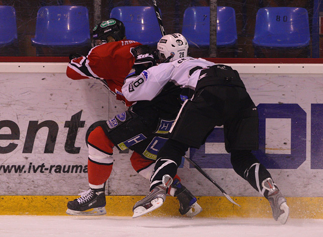 6.3.2010 - (Ässät B-TPS B)