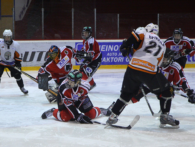 19.3.2010 - (Ässät B-HPK B)