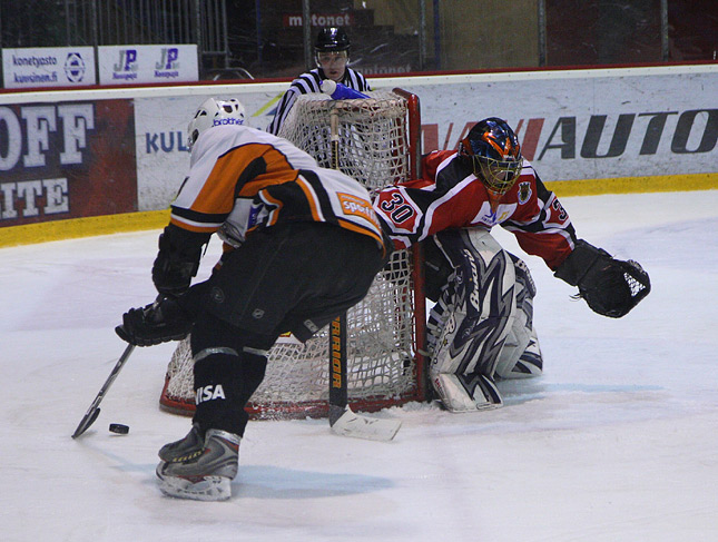 19.3.2010 - (Ässät B-HPK B)