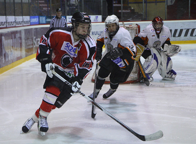 19.3.2010 - (Ässät B-HPK B)