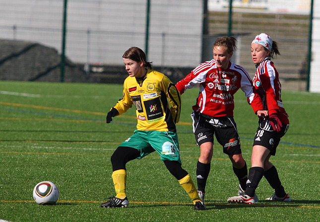 24.4.2010 - (NiceFutis N-Ilves N)