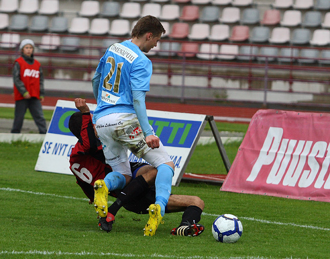 29.5.2010 - (FC PoPa-PK-35 Vantaa)