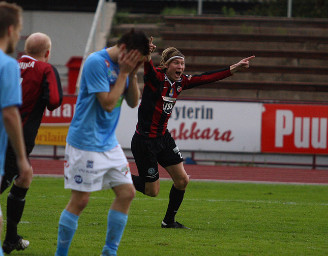 29.5.2010 - (FC PoPa-PK-35 Vantaa)