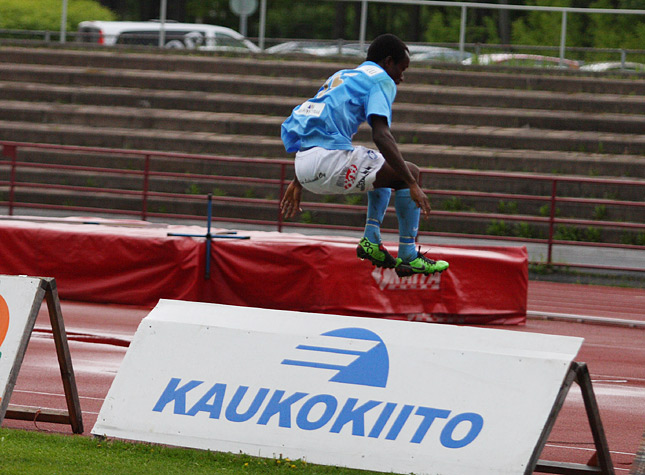 29.5.2010 - (FC PoPa-PK-35 Vantaa)