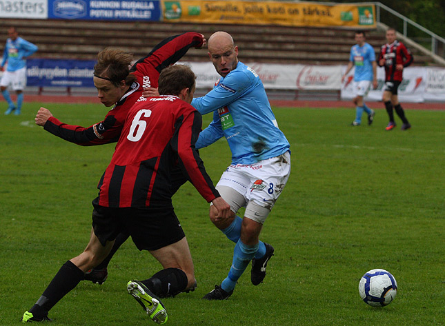 29.5.2010 - (FC PoPa-PK-35 Vantaa)