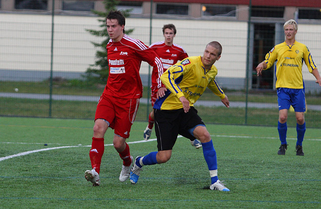 29.7.2010 - (FC Jazz A-Pallo-Iirot A)