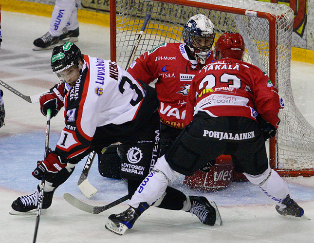 6.8.2010 - (Ässät-Sport)