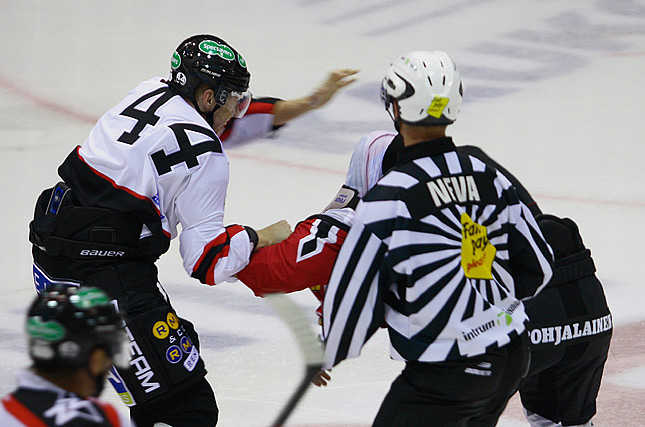 6.8.2010 - (Ässät-Sport)