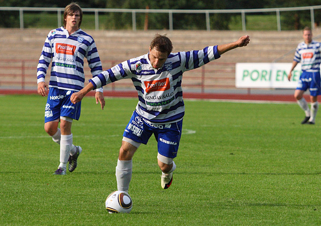 13.8.2010 - (FC Jazz-SalPa)