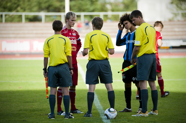 22.8.2010 - (FC Jazz-Sinimustat)