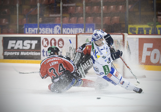 27.8.2010 - (Ässät-Lukko)