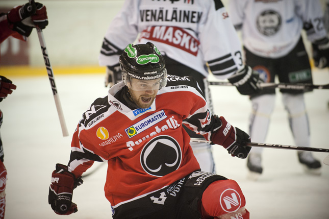 18.9.2010 - (Ässät-TPS)