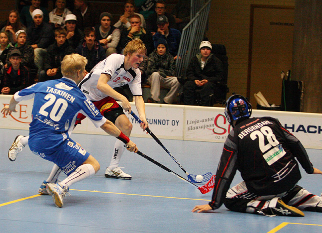 11.10.2010 - (FBT Pori-Oilers)