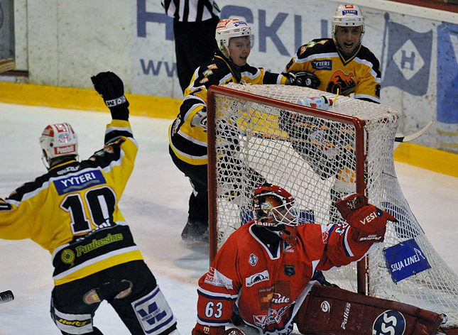 24.10.2010 - (Kärpät-UKP)