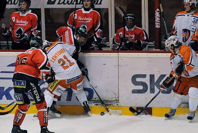 3.11.2010 - (Ässät A-Tappara A)