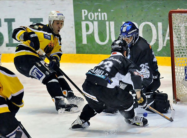 20.11.2010 - (Kärpät-RB-Oulu)