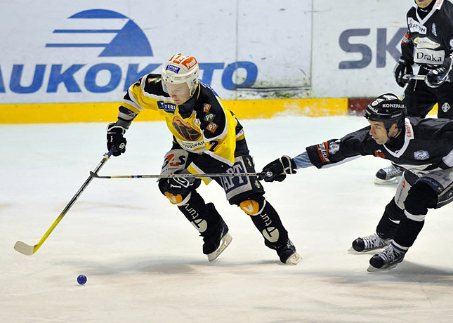 20.11.2010 - (Kärpät-RB-Oulu)