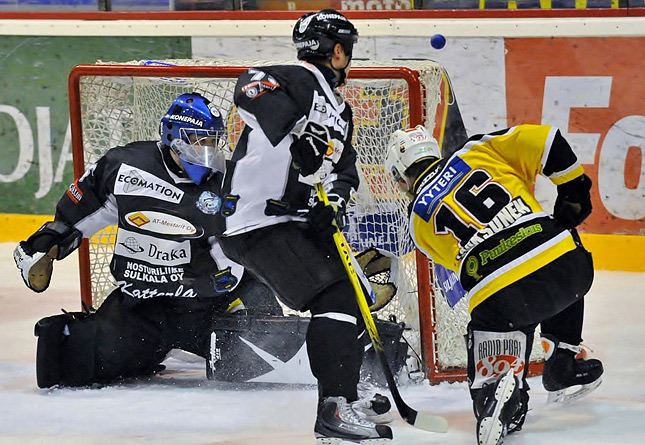 20.11.2010 - (Kärpät-RB-Oulu)