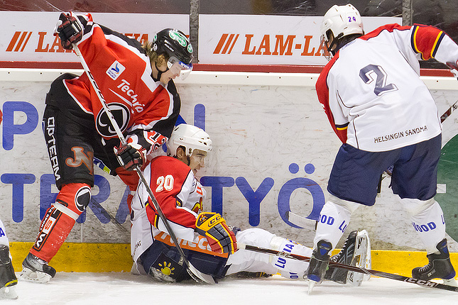 15.12.2010 - (Ässät A-Jokerit A)