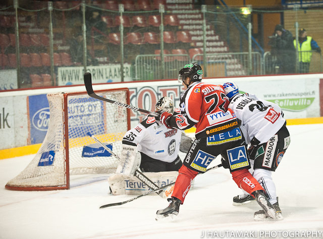 13.1.2011 - (Ässät-TPS)